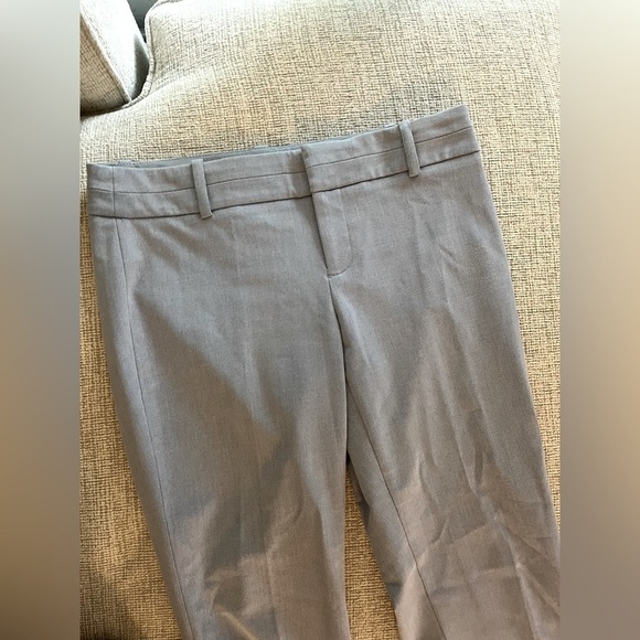 ⭐️ Calvin Klein bluish/grey cropped pants- size 8 - Picture 5 of 6